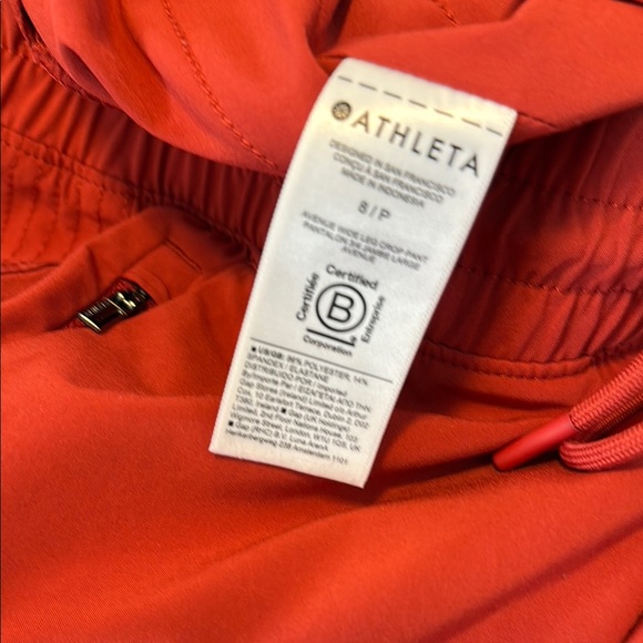 Athleta Avenue Wide Leg Crop Red Pants - Picture 9 of 9